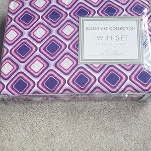 Twin bed sheet set